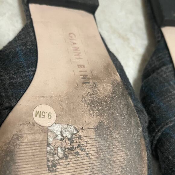 Gianni Bini pointed flat mules blue plaid sz 9-1/2 - Picture 6 of 7